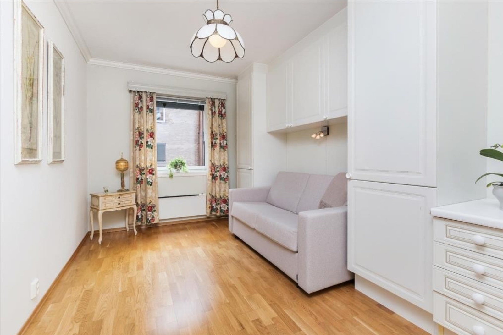 Soverom 2 med sovesofa Galleribilde