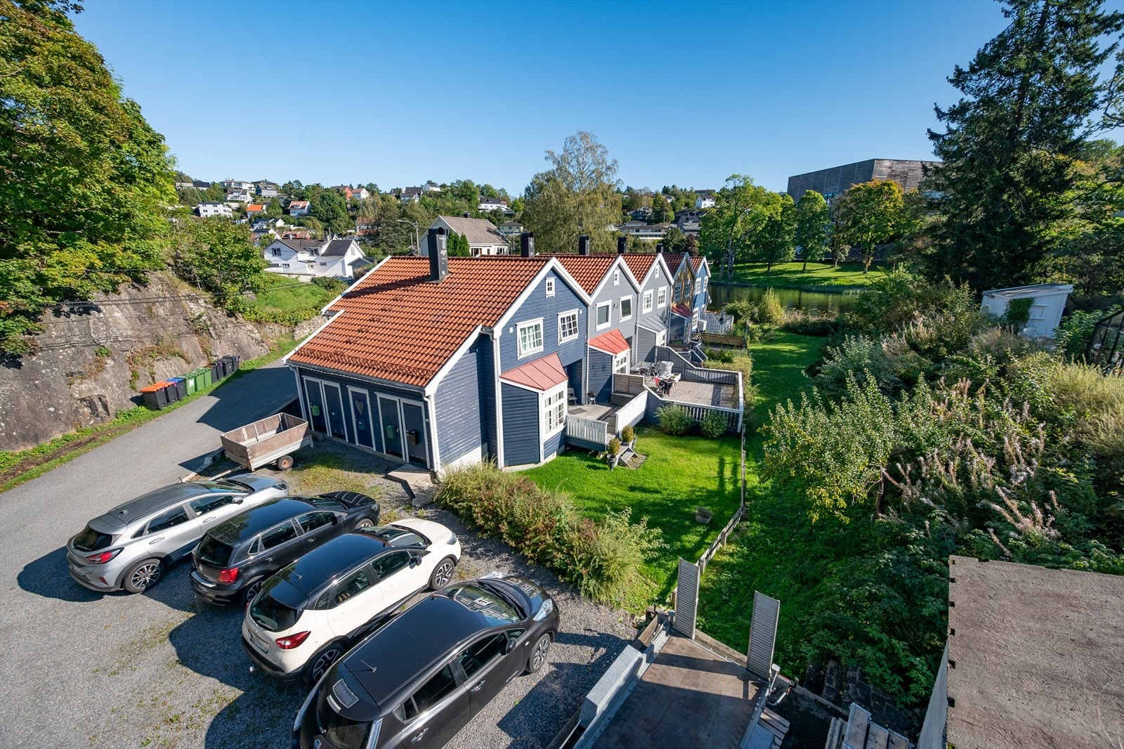 Felles parkeringsplass Galleribilde