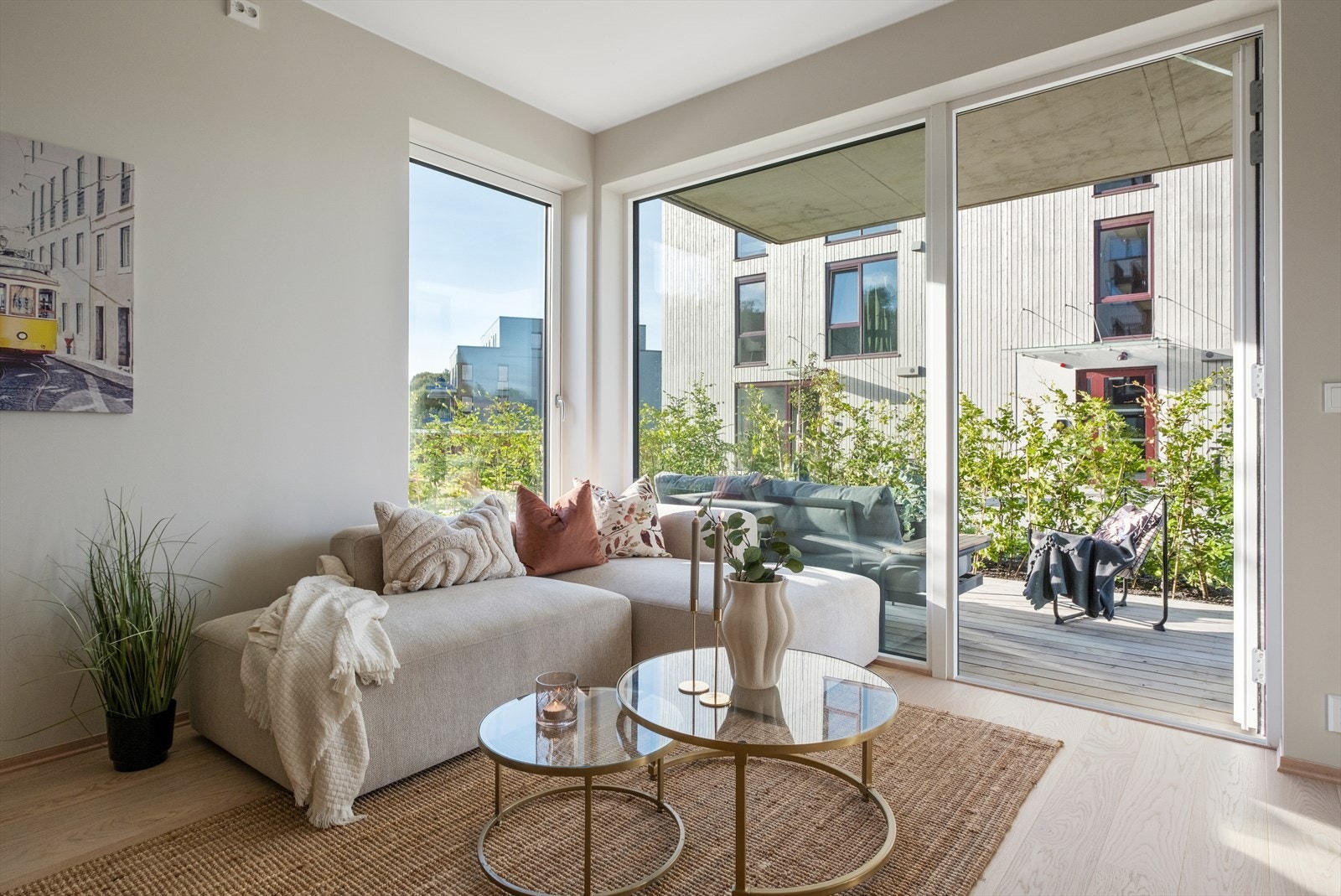 Helt ny 3-roms hjørneleilighet med store vindusflater. Galleribilde