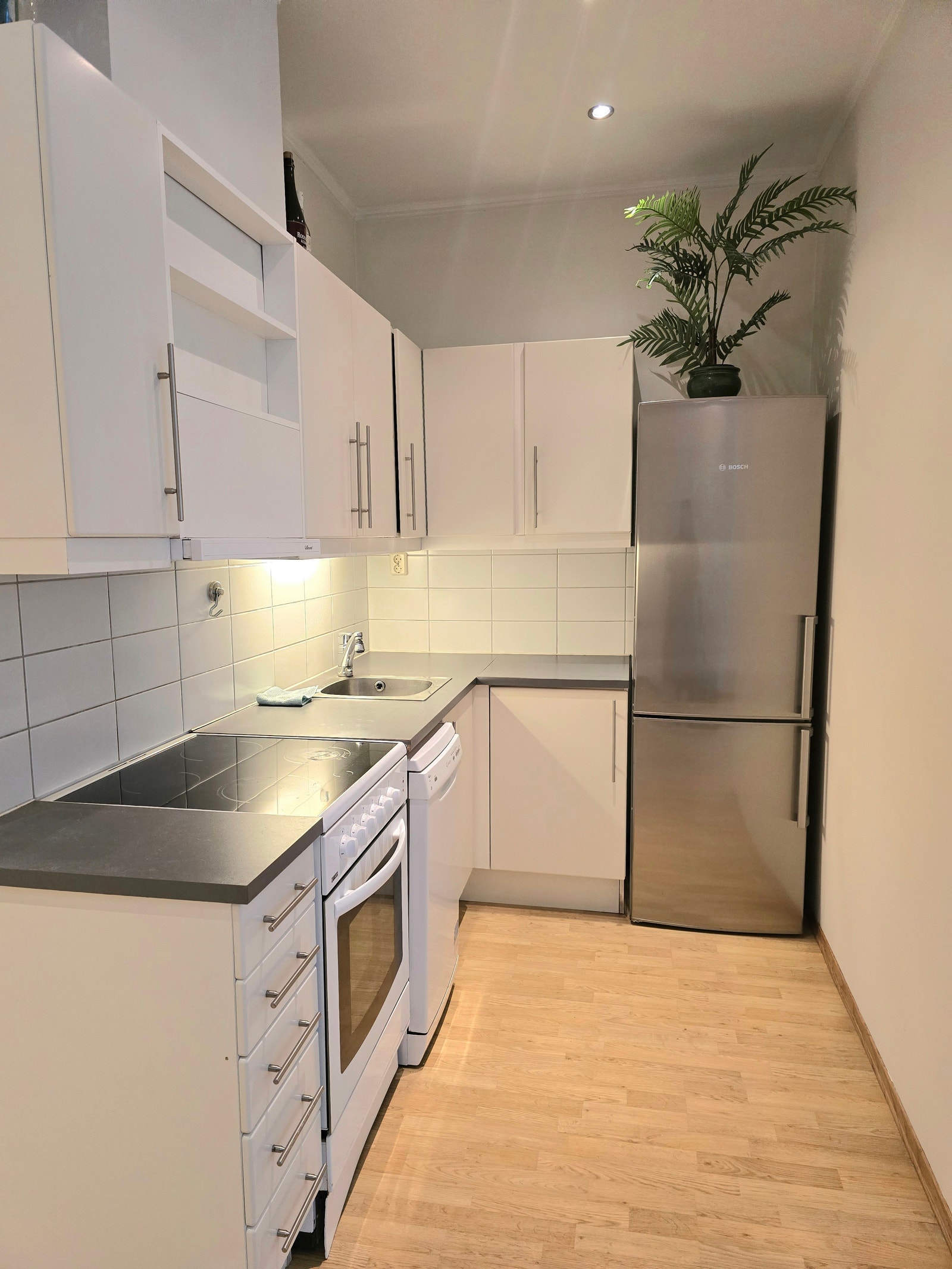 Hvitevarene kan kjøper for 500 kr pr stk. Galleribilde