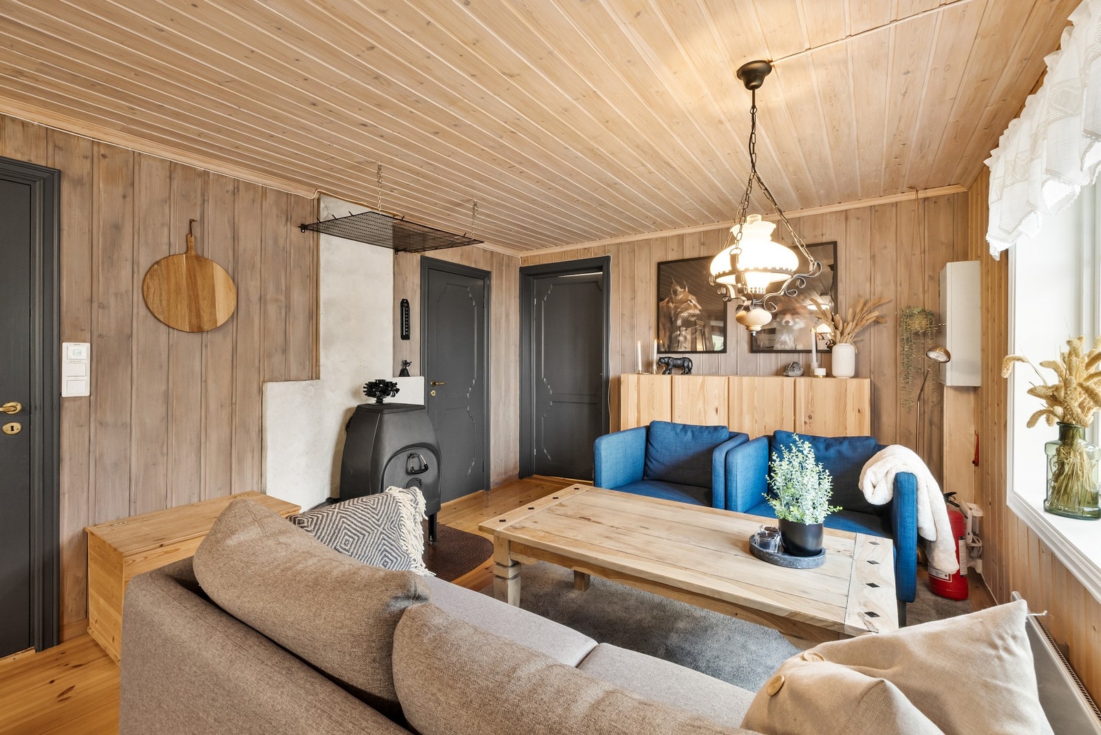 Tradisjonelt og lunt. Godt tilrettelagt for å nyte hyttelivet! Galleribilde