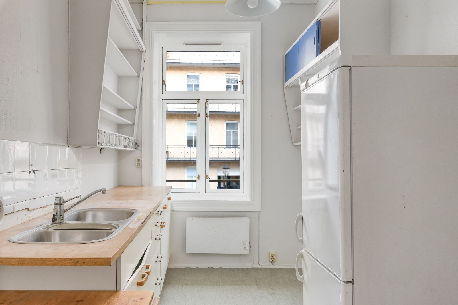 Kjøkken i eget rom - Komfyr medfølger Galleribilde