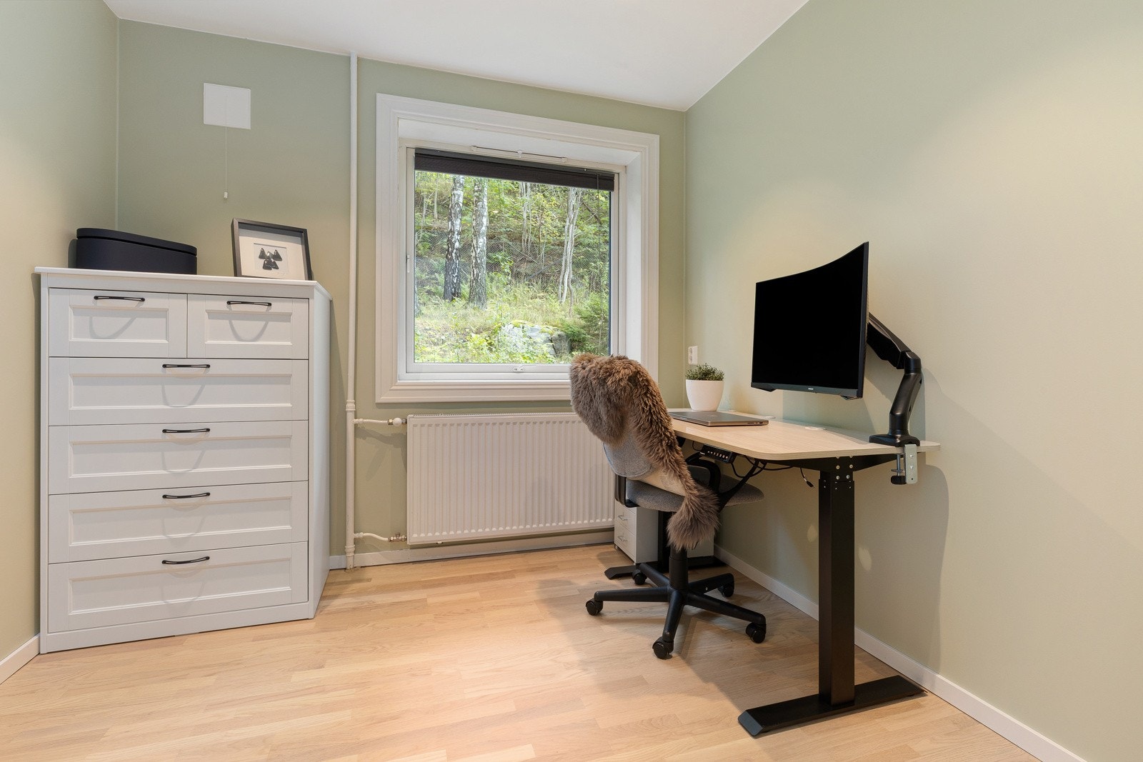 Soverom 2/hjemmekontor Galleribilde