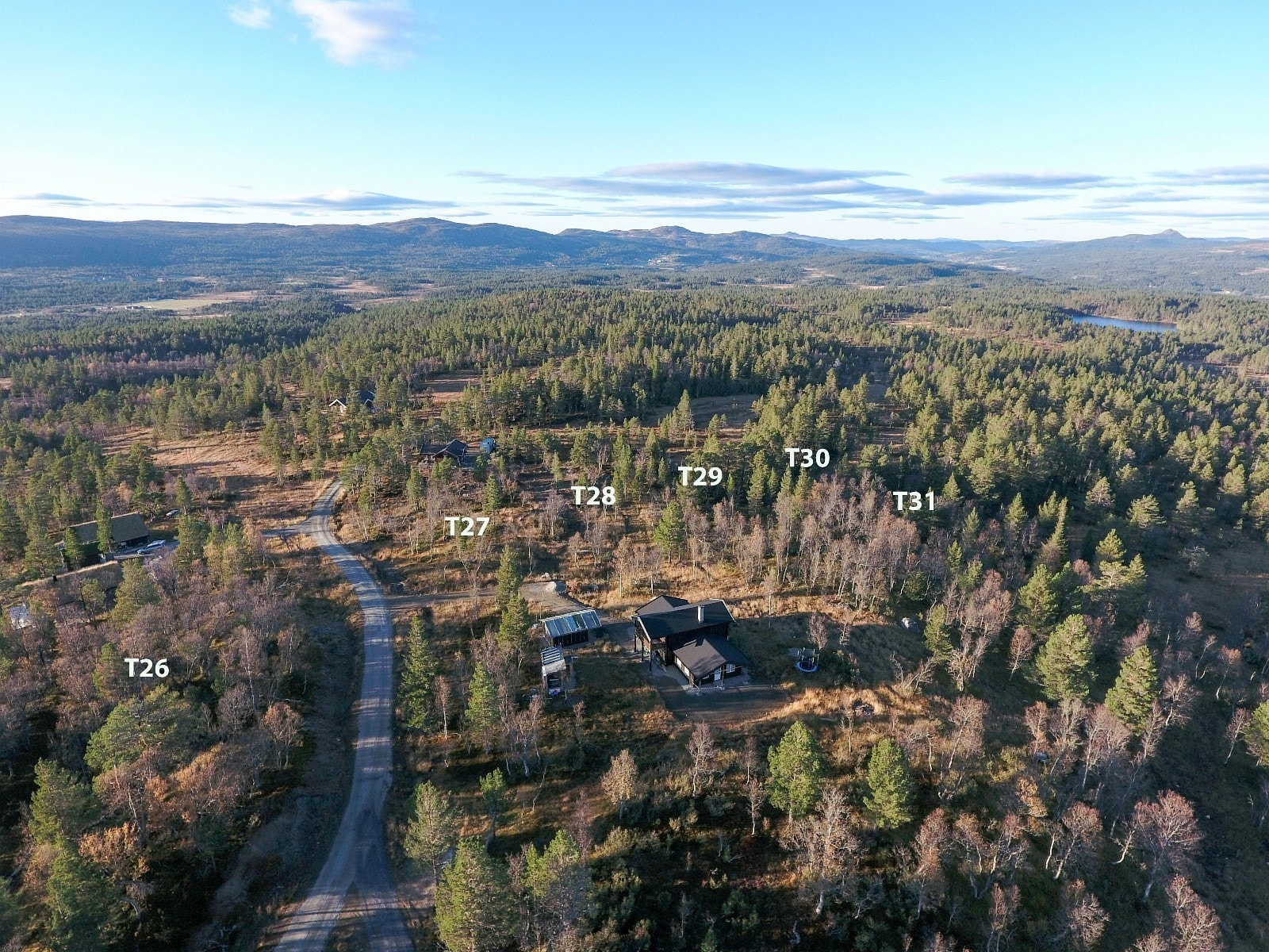 Fortsatt utsikt mot nord og midterste del av Gammelvollia Galleribilde