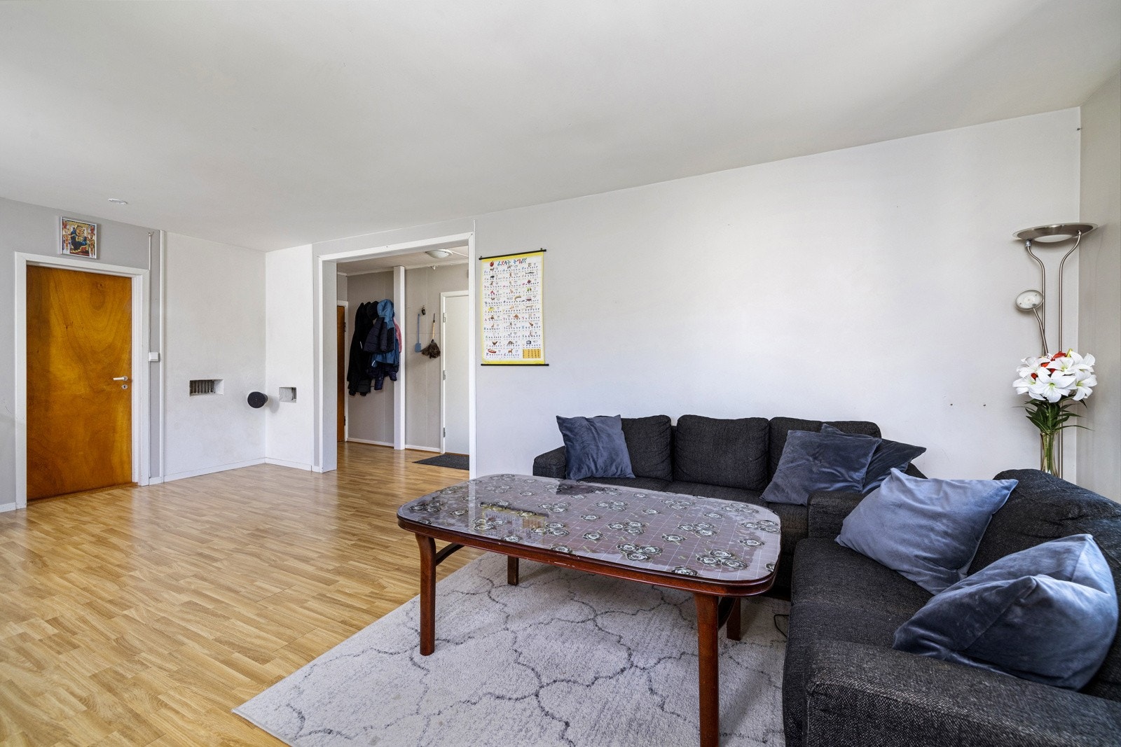 Leiliheten har samme planløsning som etasjen under. Galleribilde