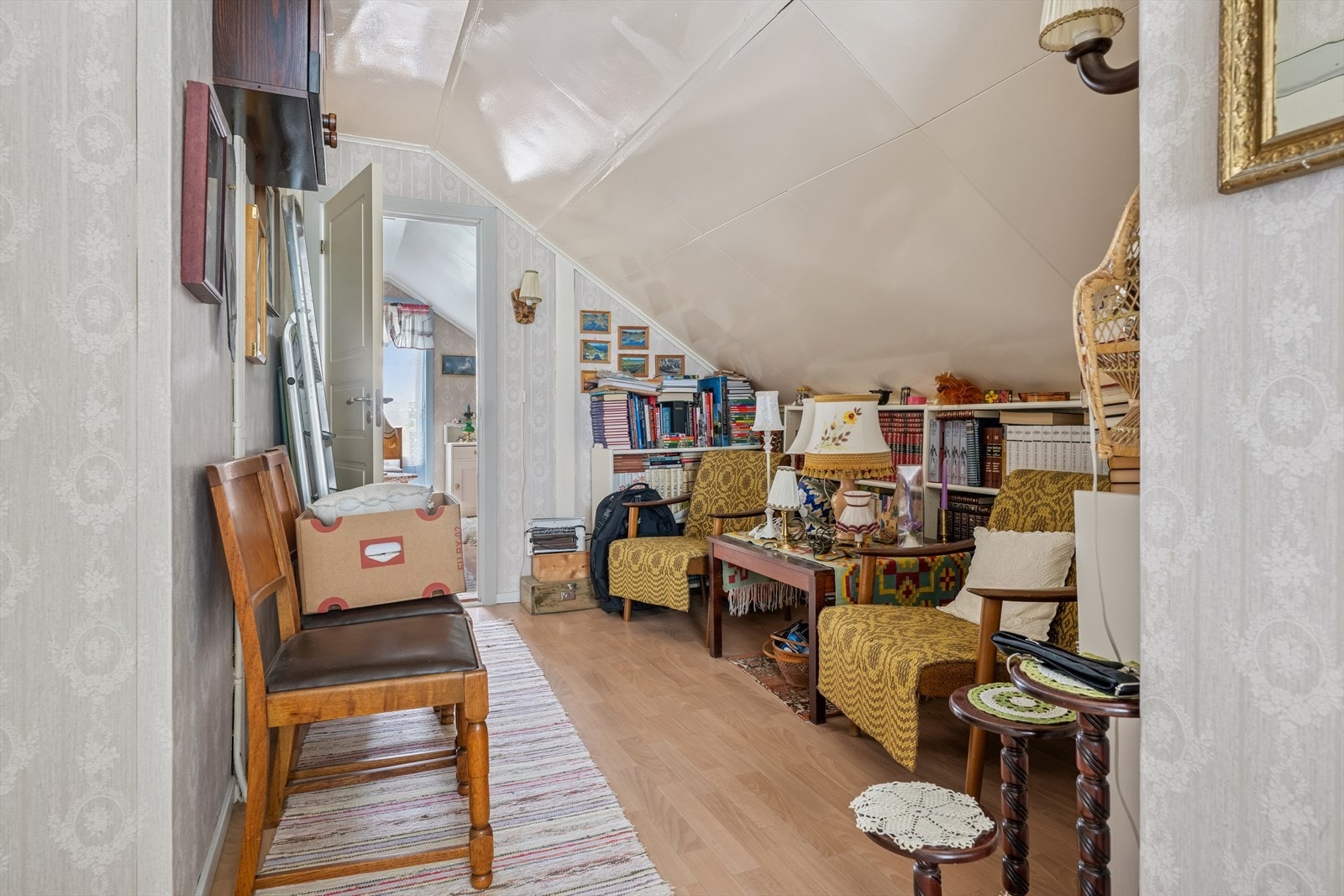 I boligens øverste etasje finner du fire gode soverom av god størrelse. Galleribilde