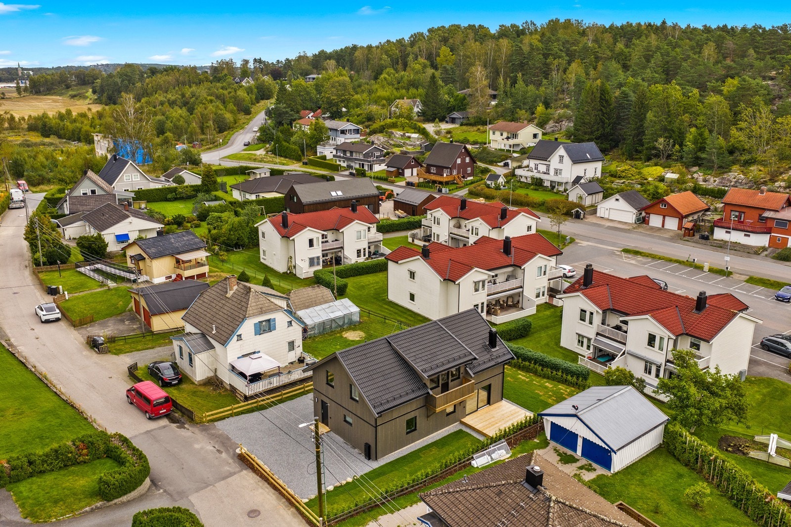 Tomten fra fugleperspektiv. Galleribilde