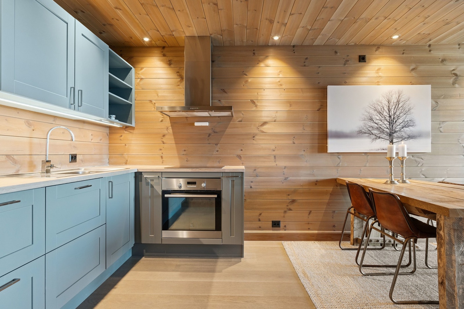 Avtrekksventilator med kullfilter. Galleribilde