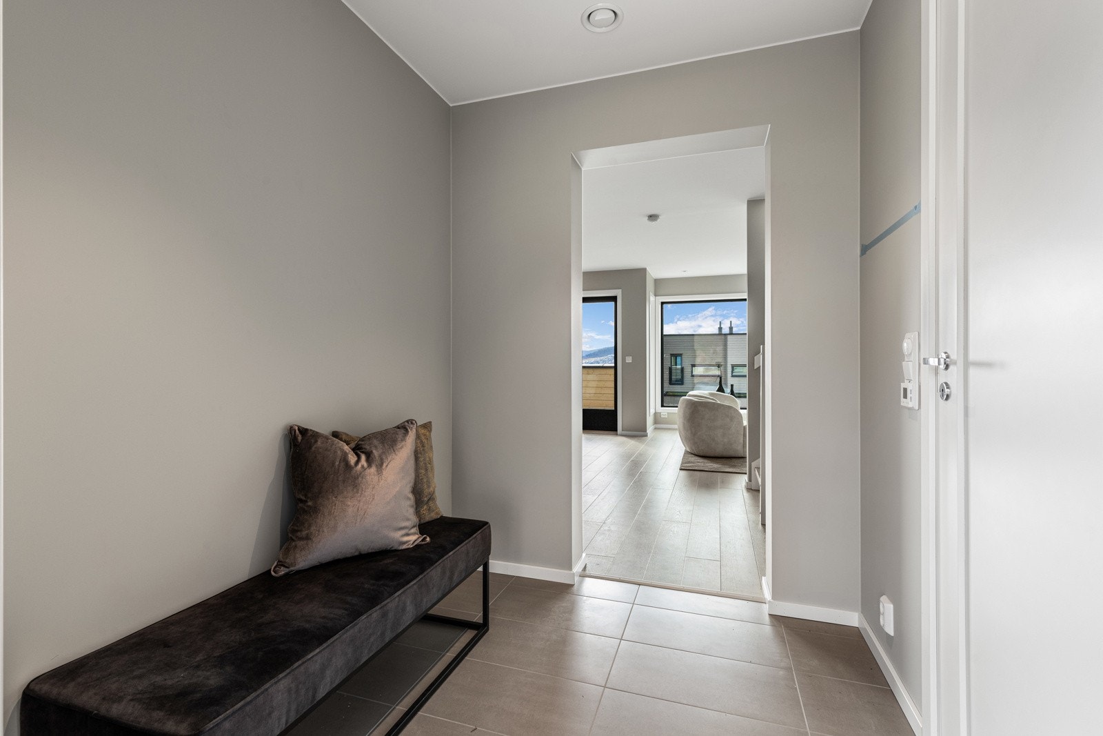 Velkommen inn! Bilde fra SN31. Planløsning vil avvike. Galleribilde