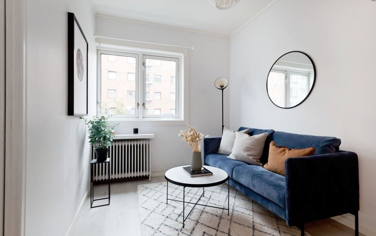 Stue med plass til sofakrok Galleribilde