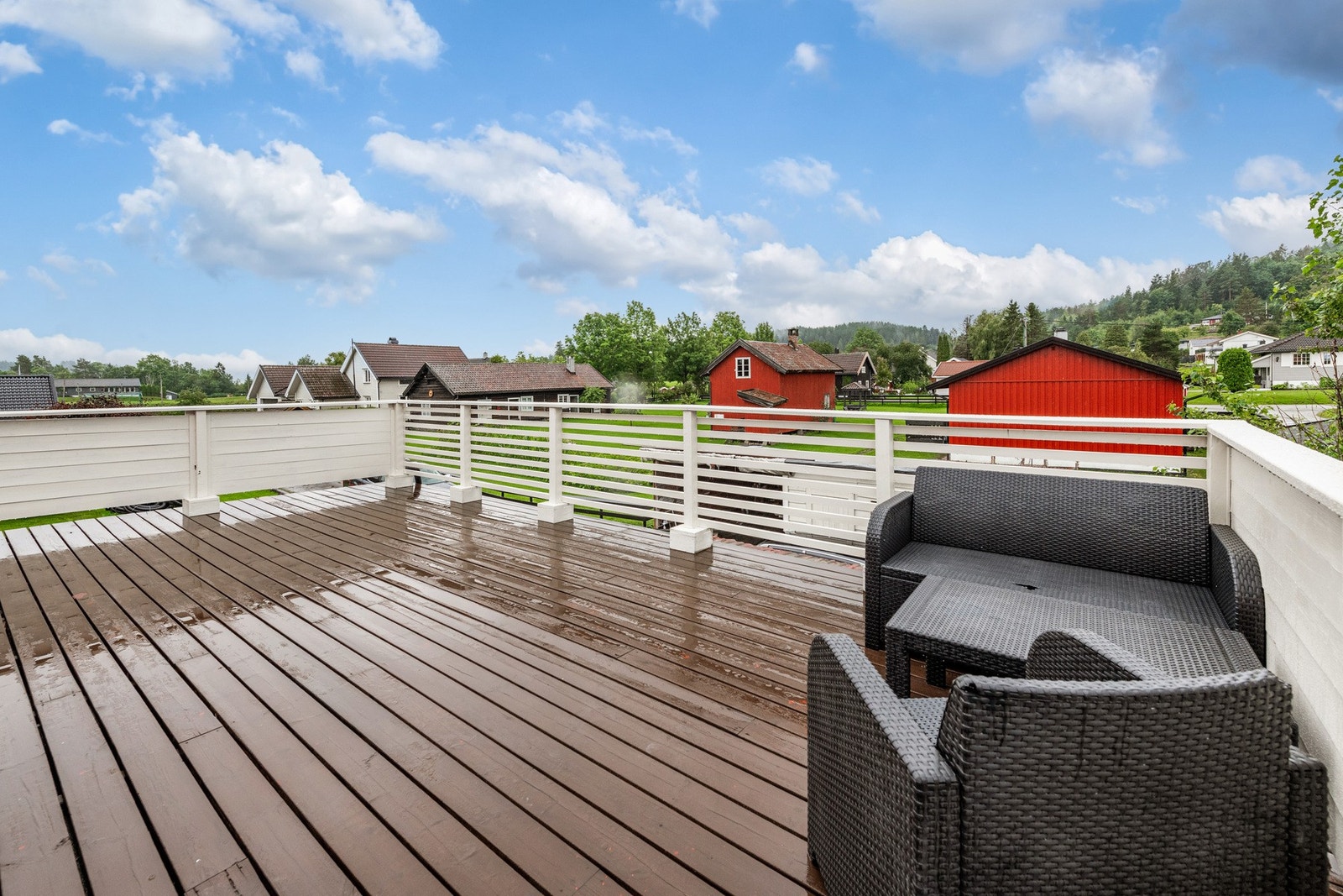 Her kan en innrede med stort utebord og ønsket møblement, mulighetene er mange. Galleribilde