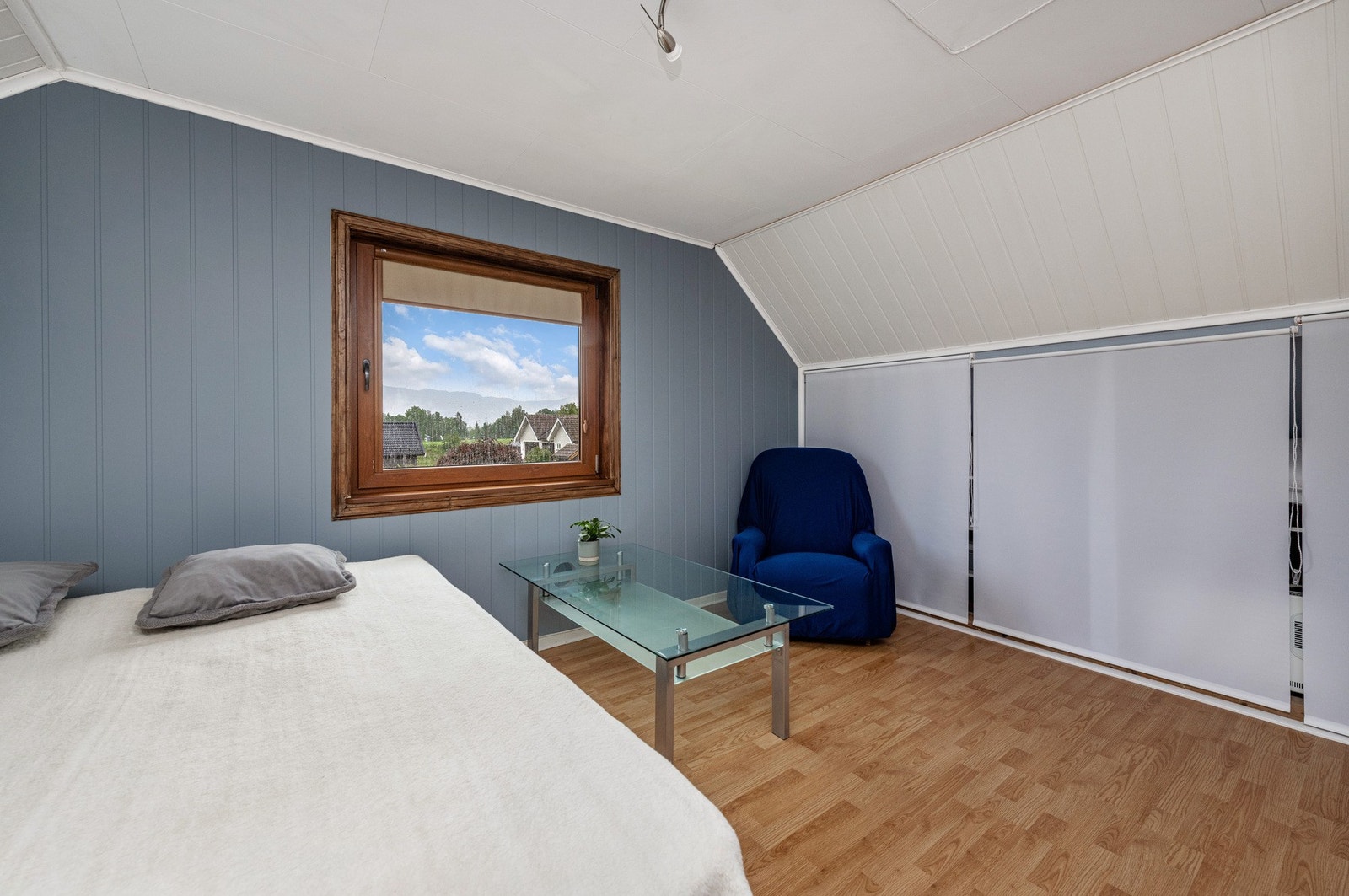 Alternativt kan rommet innredes som en loftstue. Galleribilde