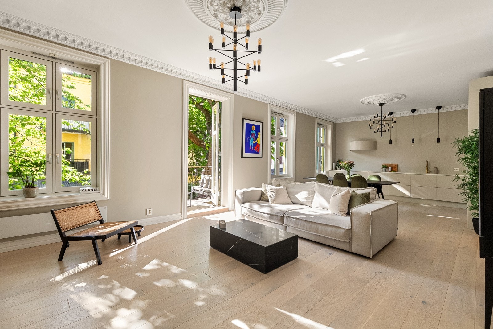 Jon-Kristian Krybelsrud v/Privatmegleren Soria Moria har gleden av å ønske velkommen til hyggelige visninger i Thorvald Meyers gate 60 B! Galleribilde