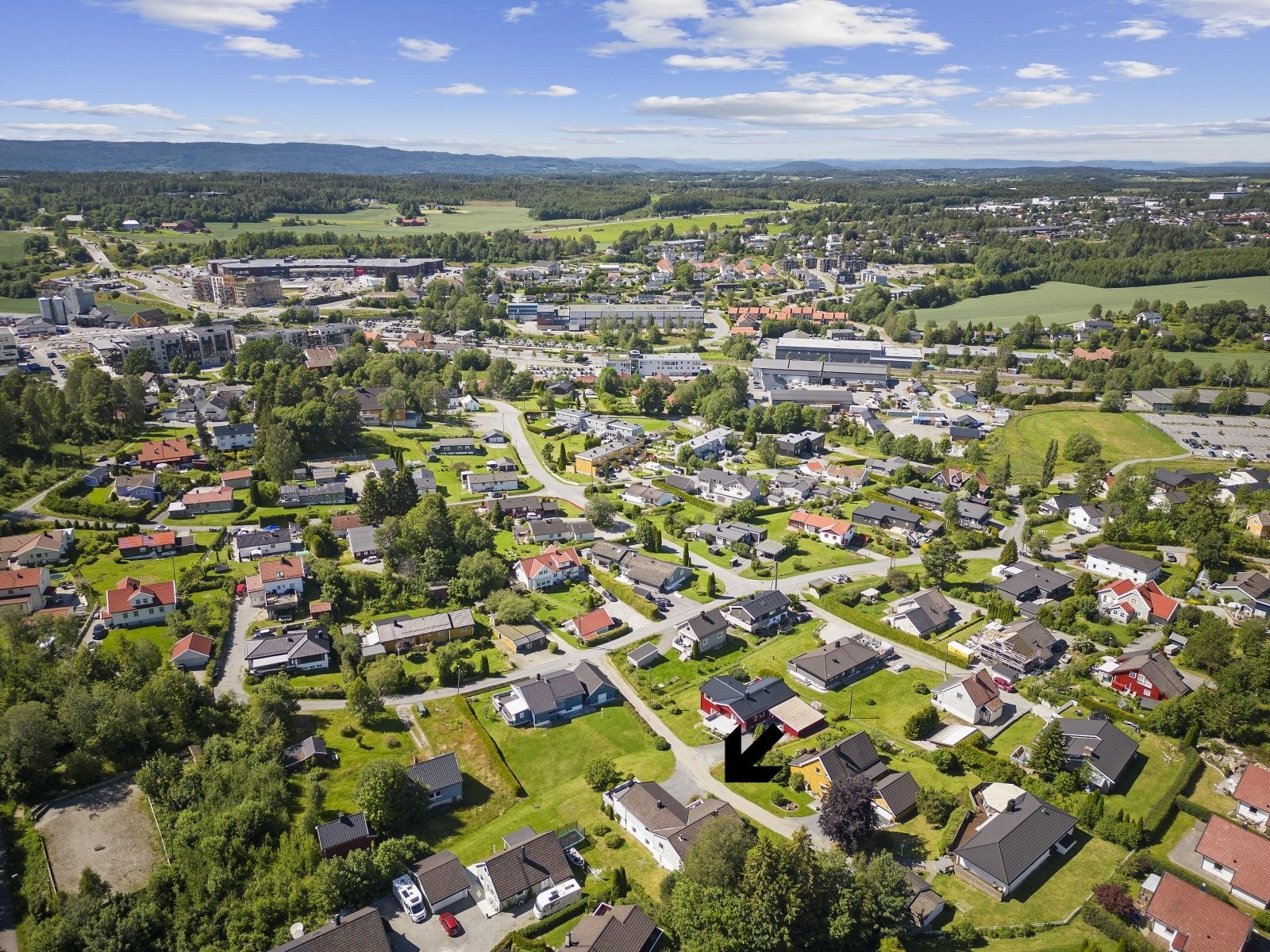 Soleveien er et meget attraktivt område kort vei unna Vestby sentrum, barnehager, skoler i alle trinn og kollektiv transport. Galleribilde