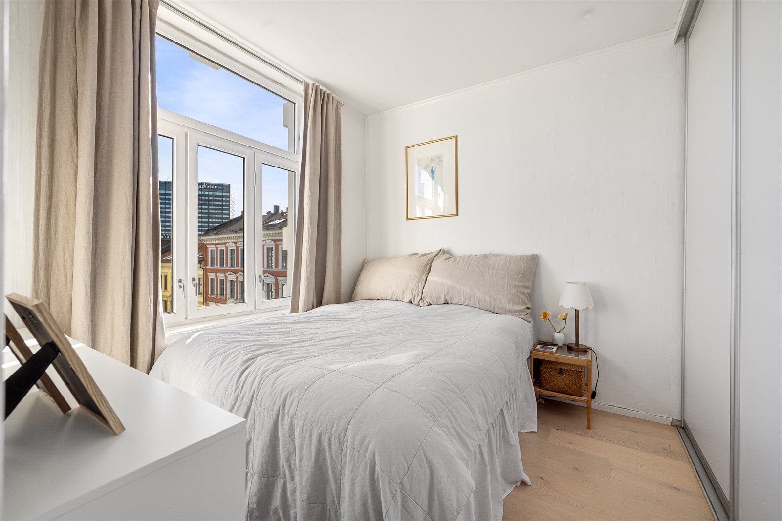 Leiligheten har to gode soverom. Galleribilde