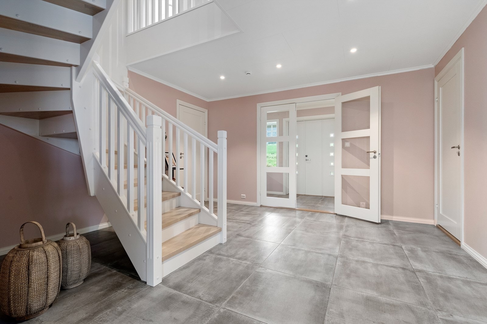 Boligen har flere rom som bør ses, meld deg på visning! Galleribilde