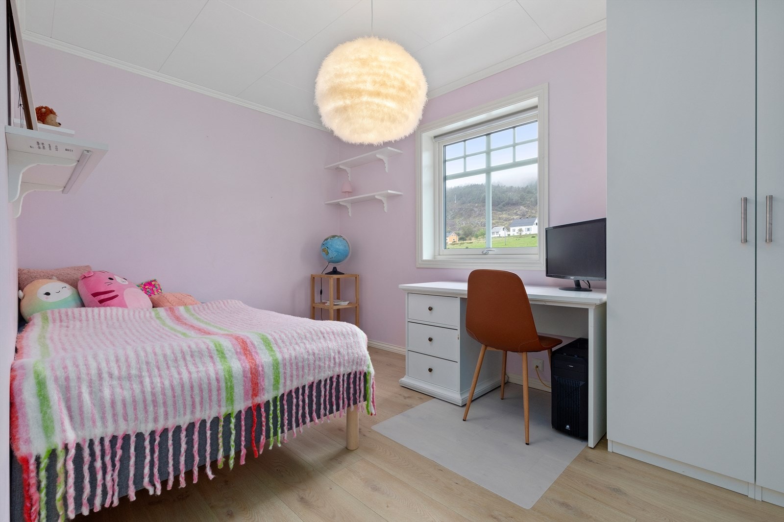 Soverom nr. 2 Galleribilde