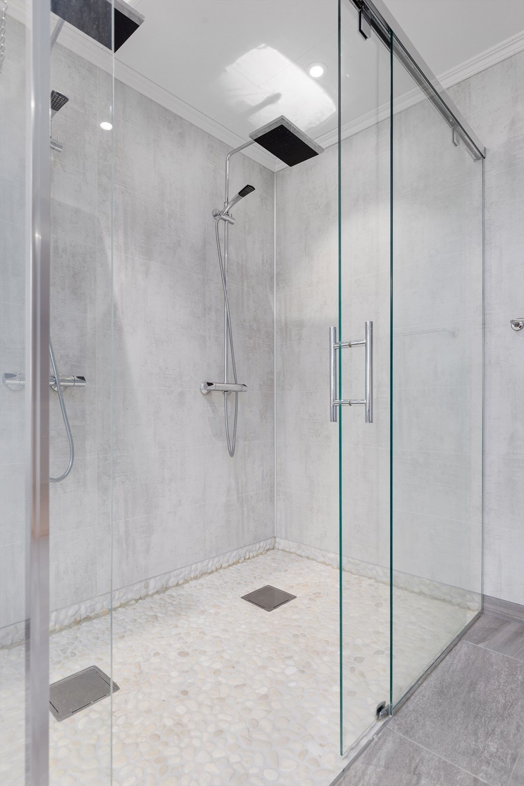 Dobbeldusj med fine detaljer Galleribilde