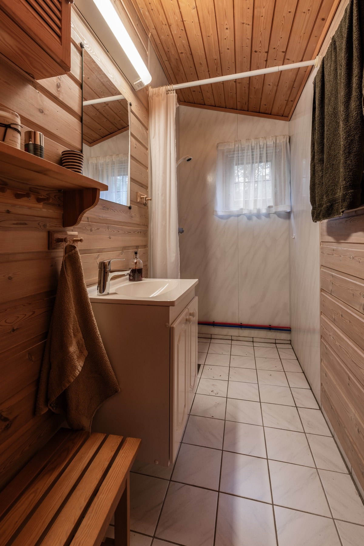 Dusjrom Galleribilde