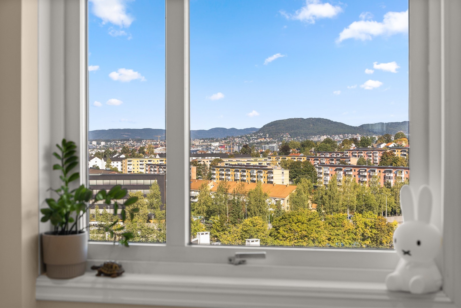 Utsyn fra soverommet. Galleribilde