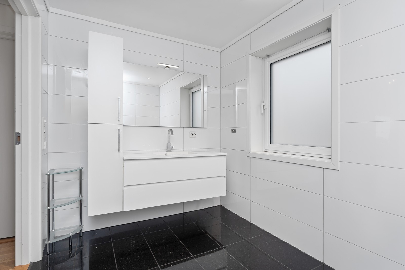 Bad i 2. etg (2 av 2) Galleribilde