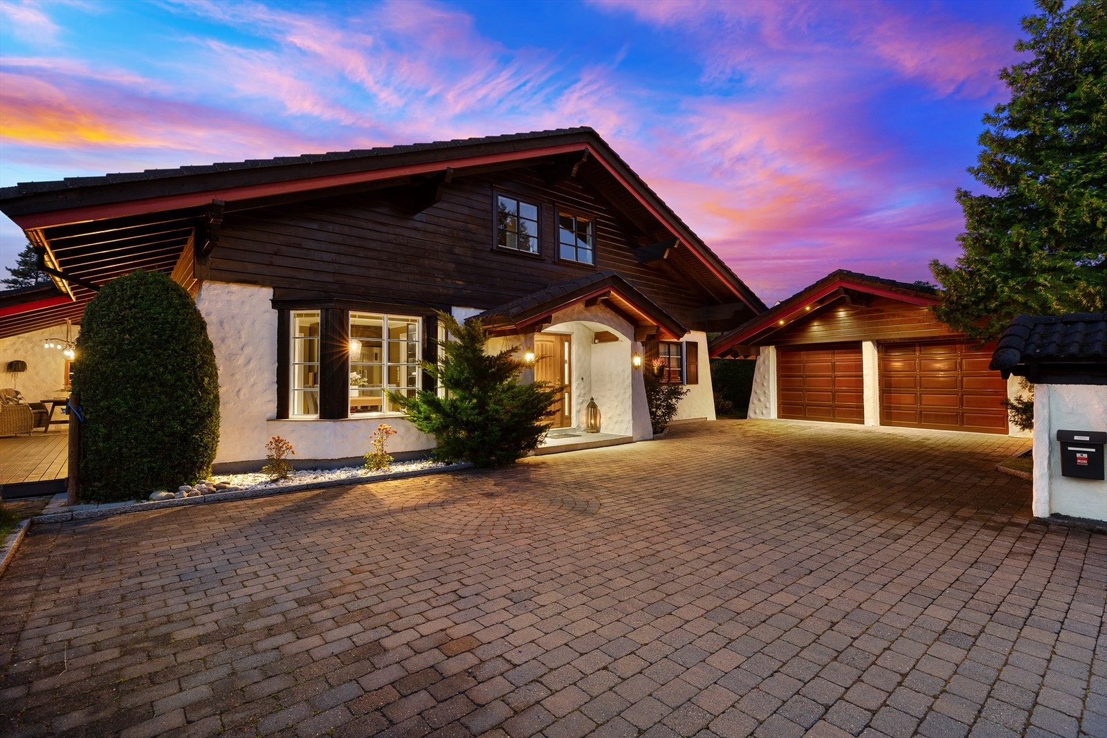 Flott enebolig beliggende i et familievennlig og sentralt område på Skedsmokorset Galleribilde