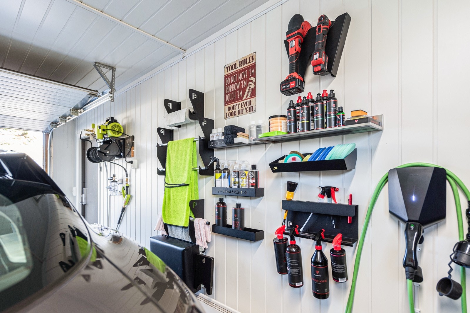 Godt med plass til utstyr når du skal ha Garasjetid.no Galleribilde