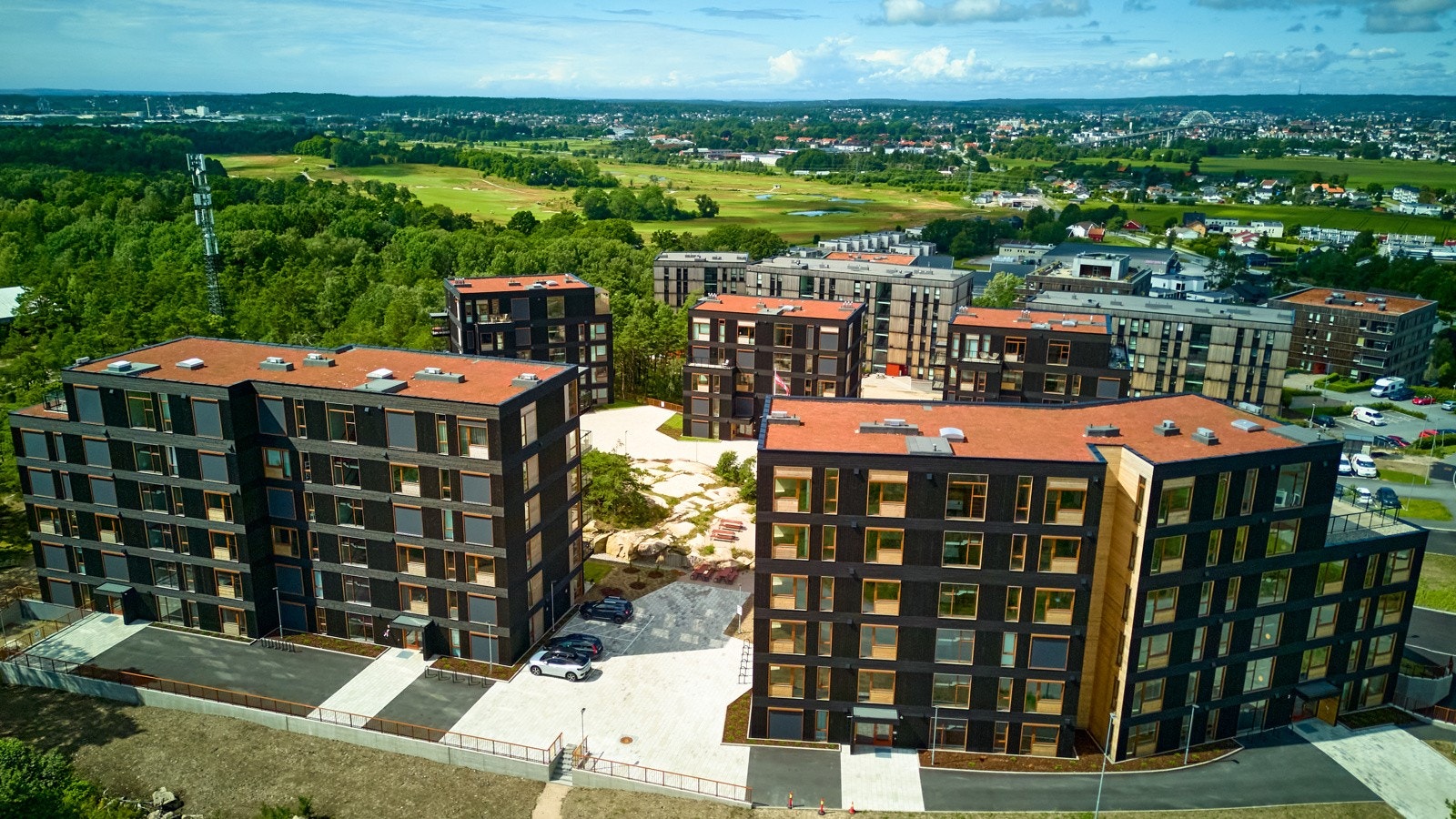 Leiligheten ligger med flott beliggenhet på Begby. Foto: selger Galleribilde