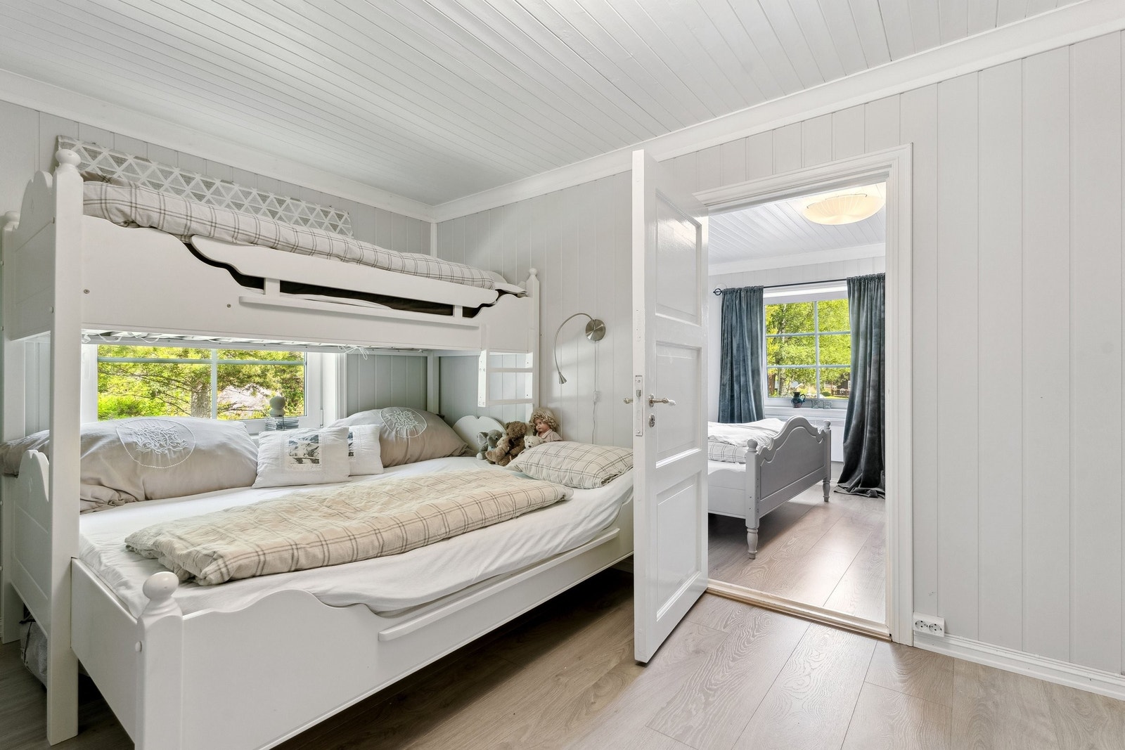 Soverom 2 etg Galleribilde