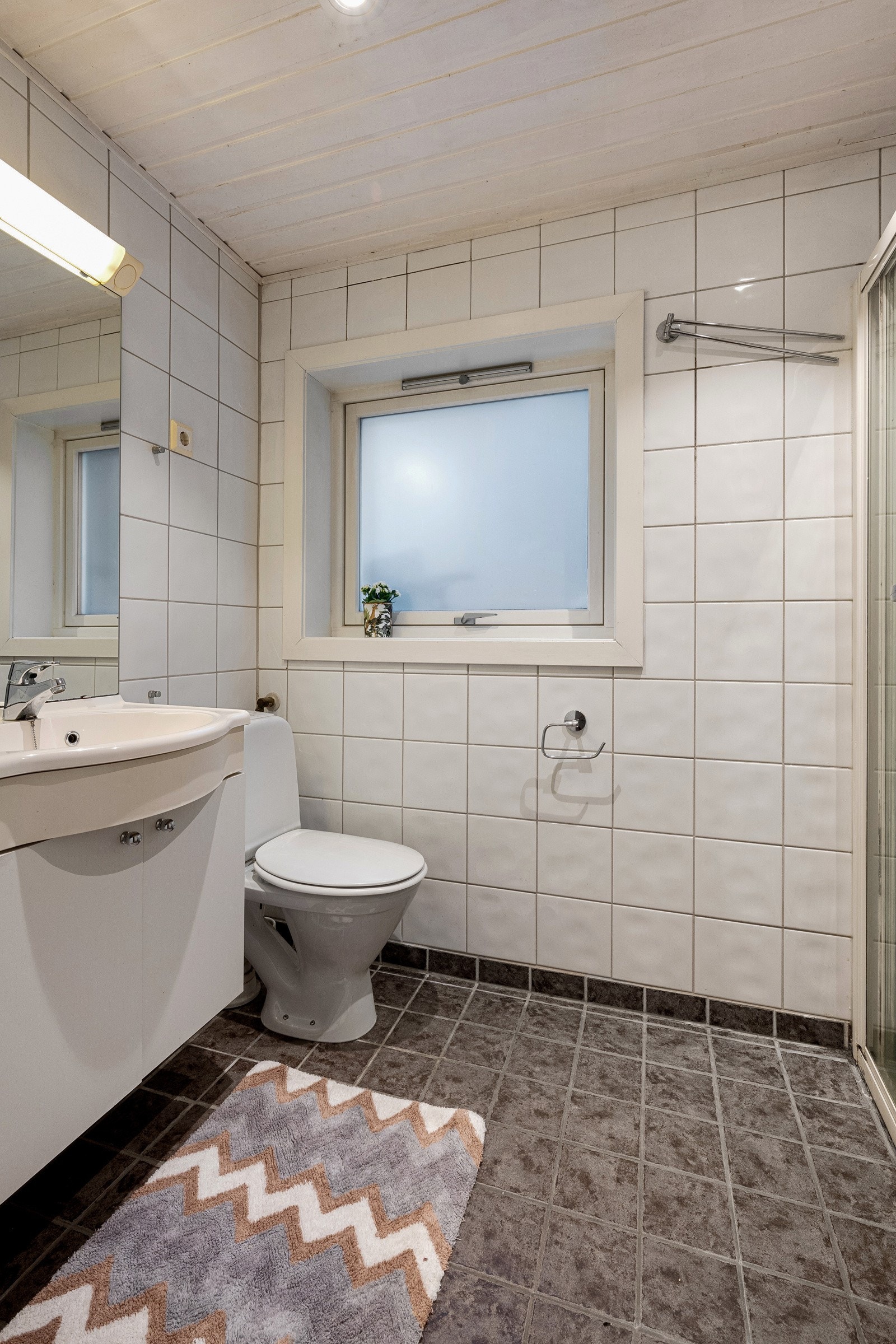 Bad i første etasje Galleribilde
