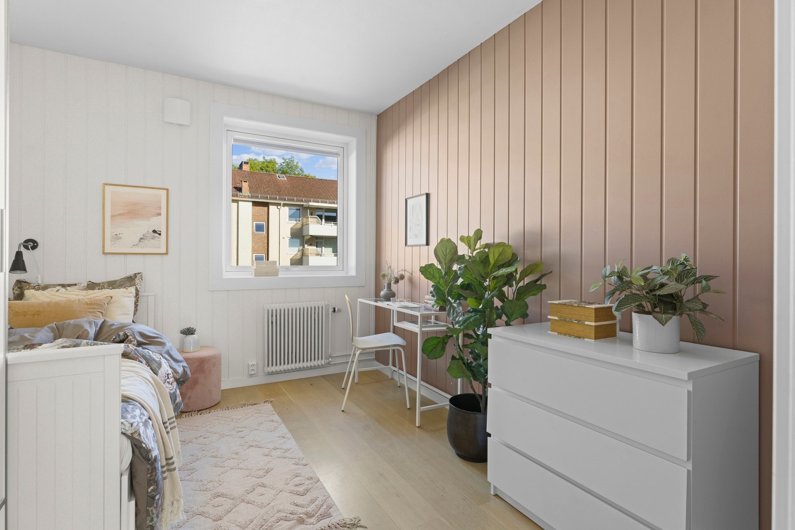 Soverom 2, perfekt som barnerom, gjesterom, kontor, garderoberom etc. Galleribilde