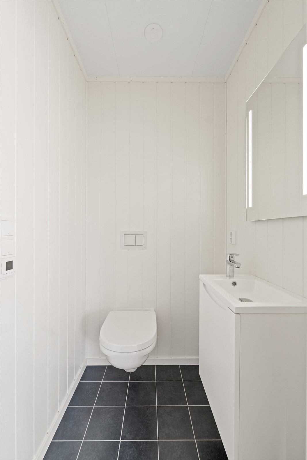 WC-rom i 1. etasje. Galleribilde