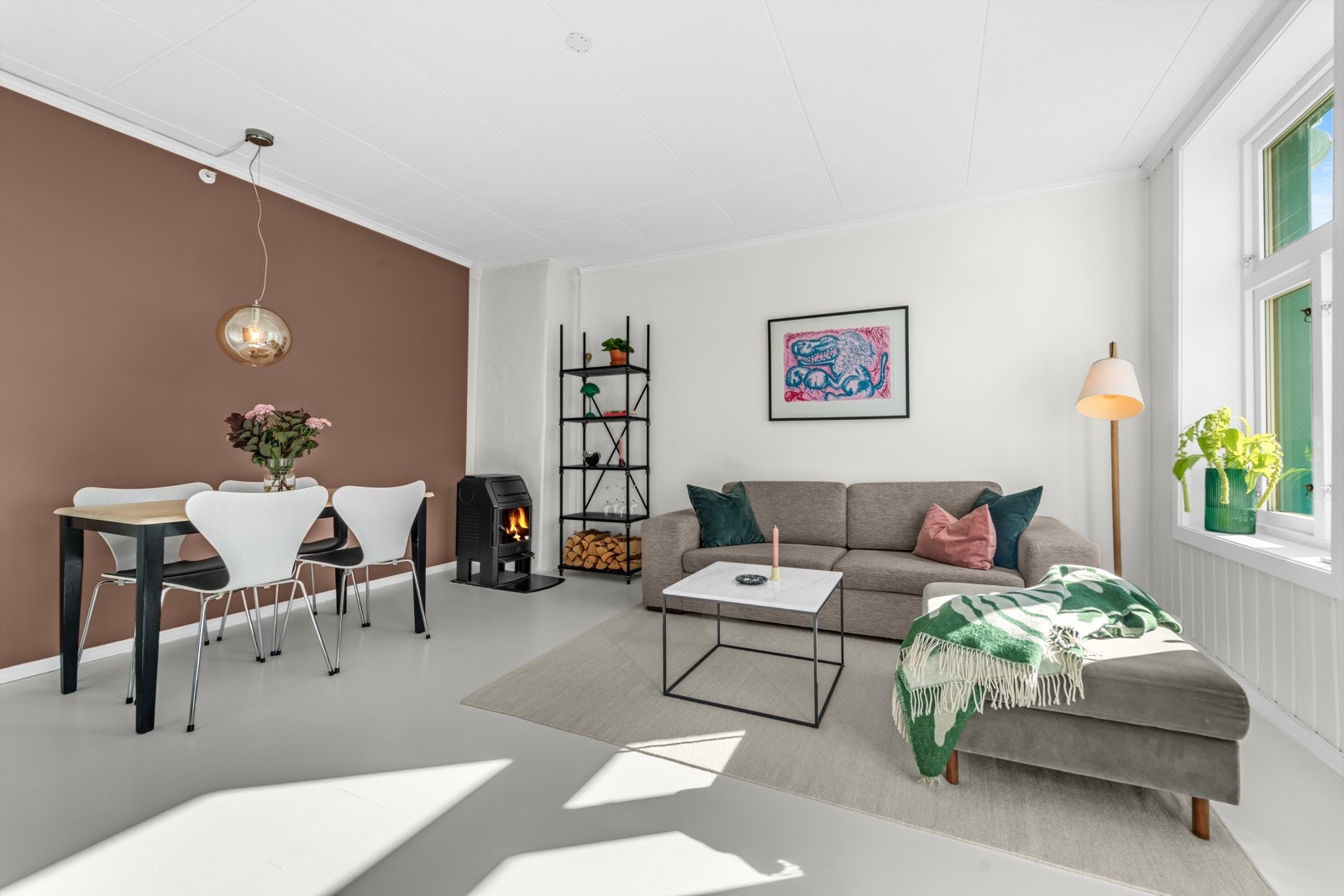 Peisovnen gir mulighet for oppvarming på kalde dager. Galleribilde