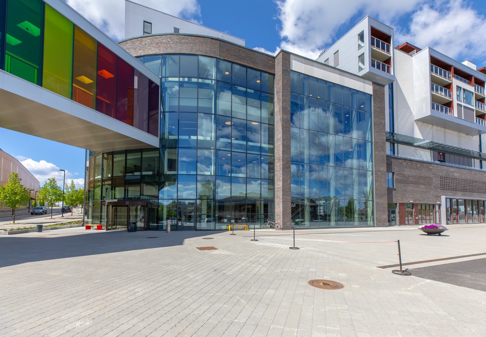 Ønsker du større kjøpesenter kan du ta tuten til Jessheim Storsenter. Galleribilde