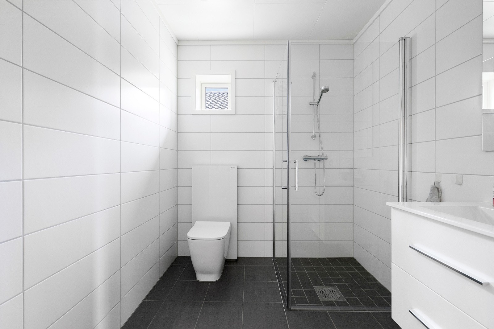 Bad tilknyttet entré. Galleribilde