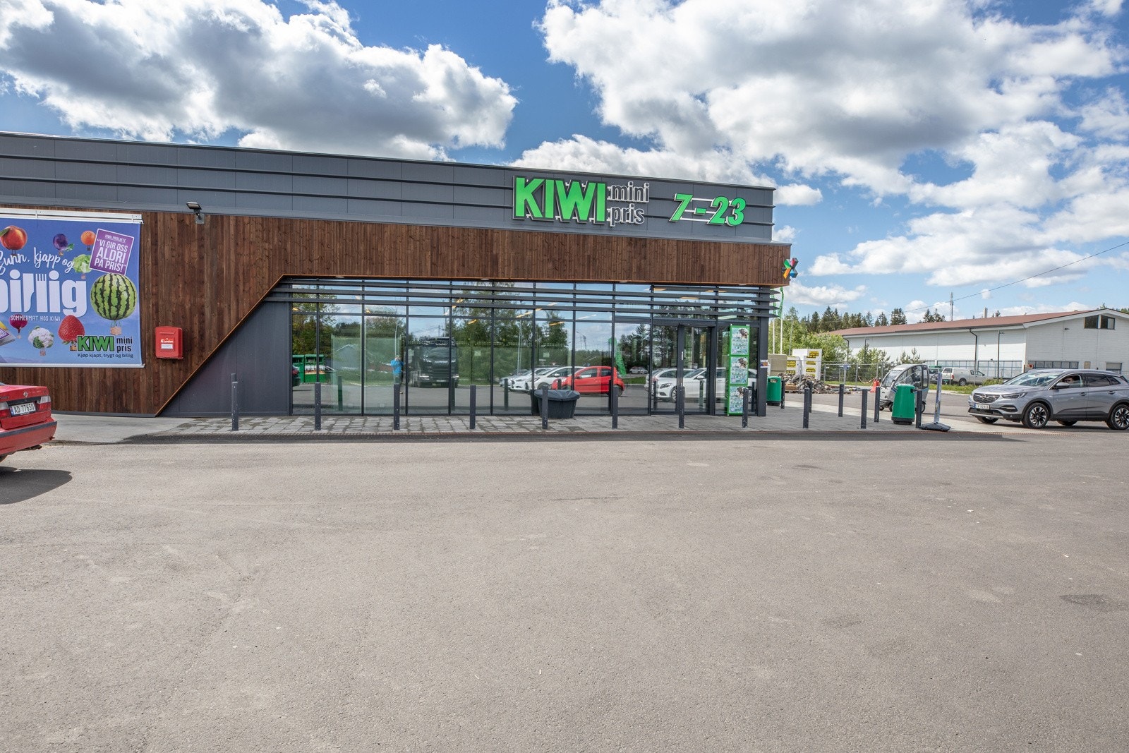 Det er både Kiwi og Coop Prix i nærområdet. Galleribilde