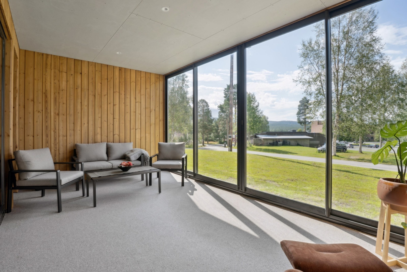 Herfra har man utsyn over grønne fellesarealer rett utenfor. Galleribilde