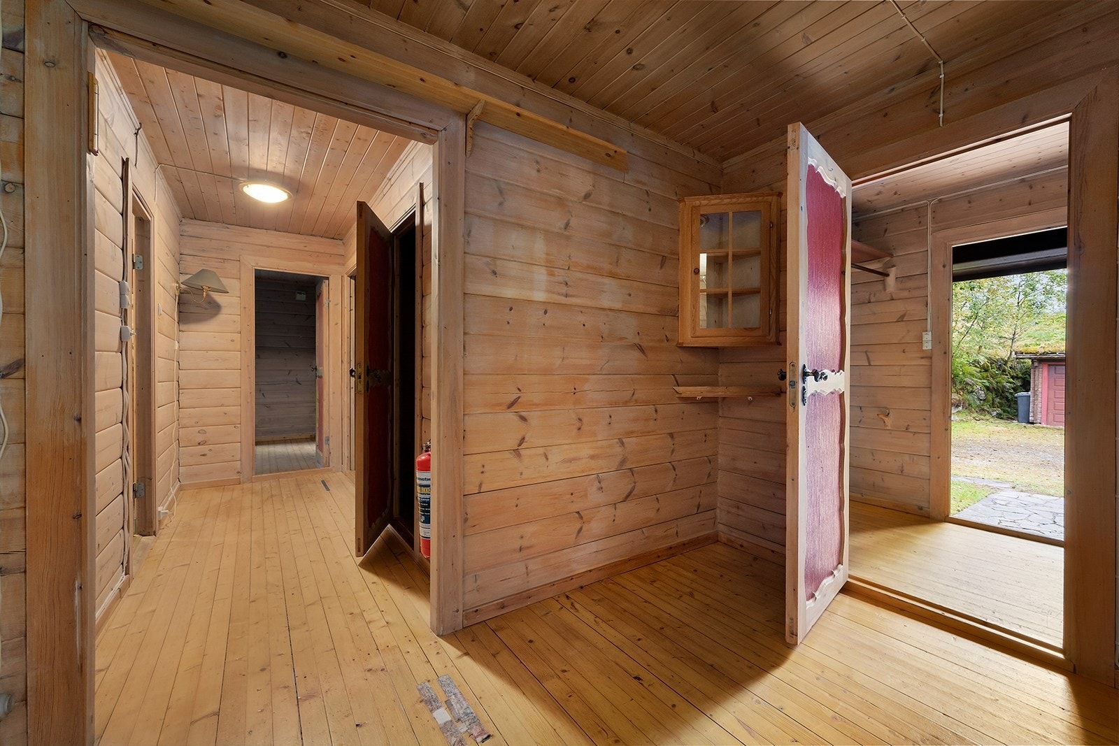 Gang og yttergang. Galleribilde