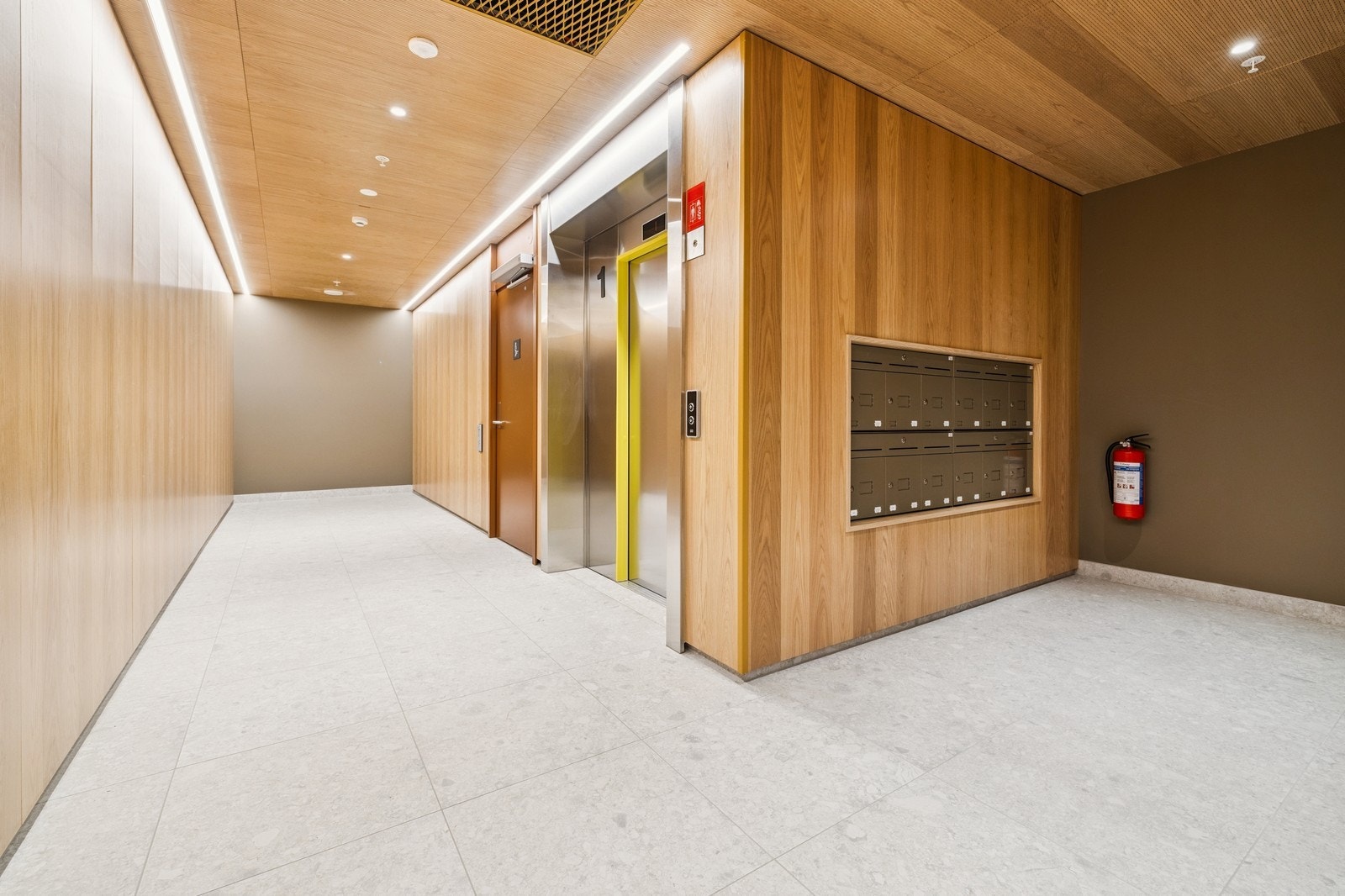 Det er delikate fellesarealer i bygget. Galleribilde