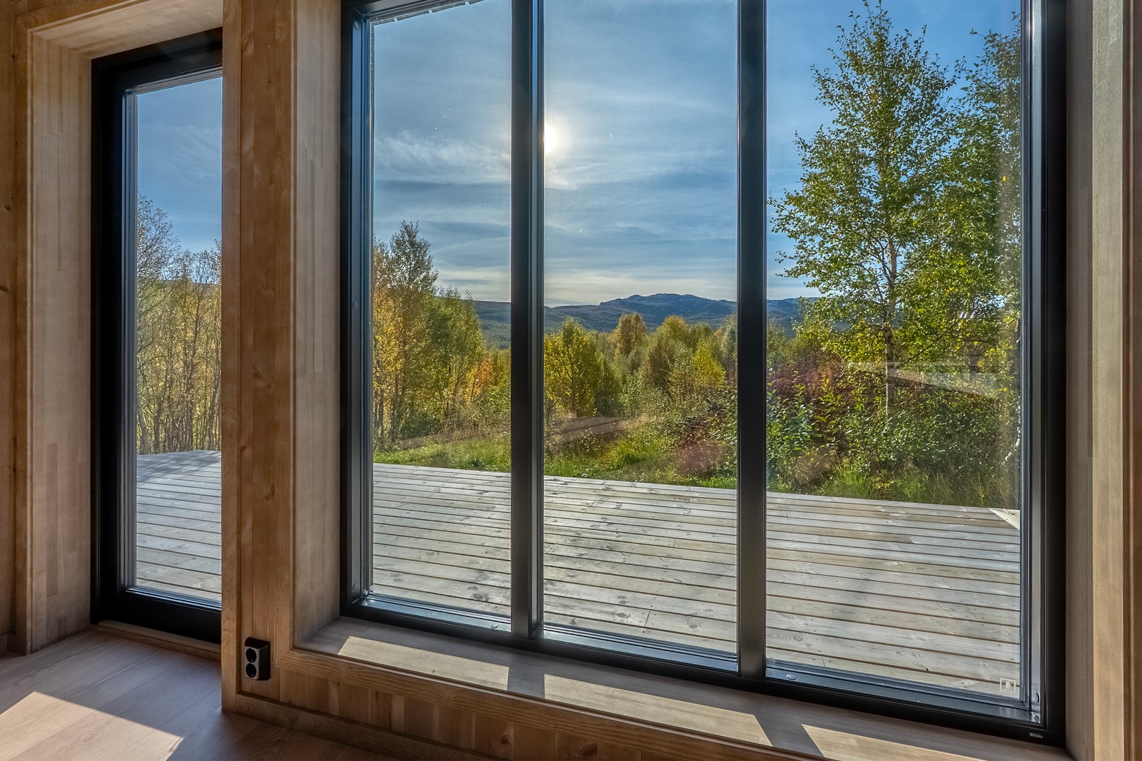 Store vindusflater. Galleribilde