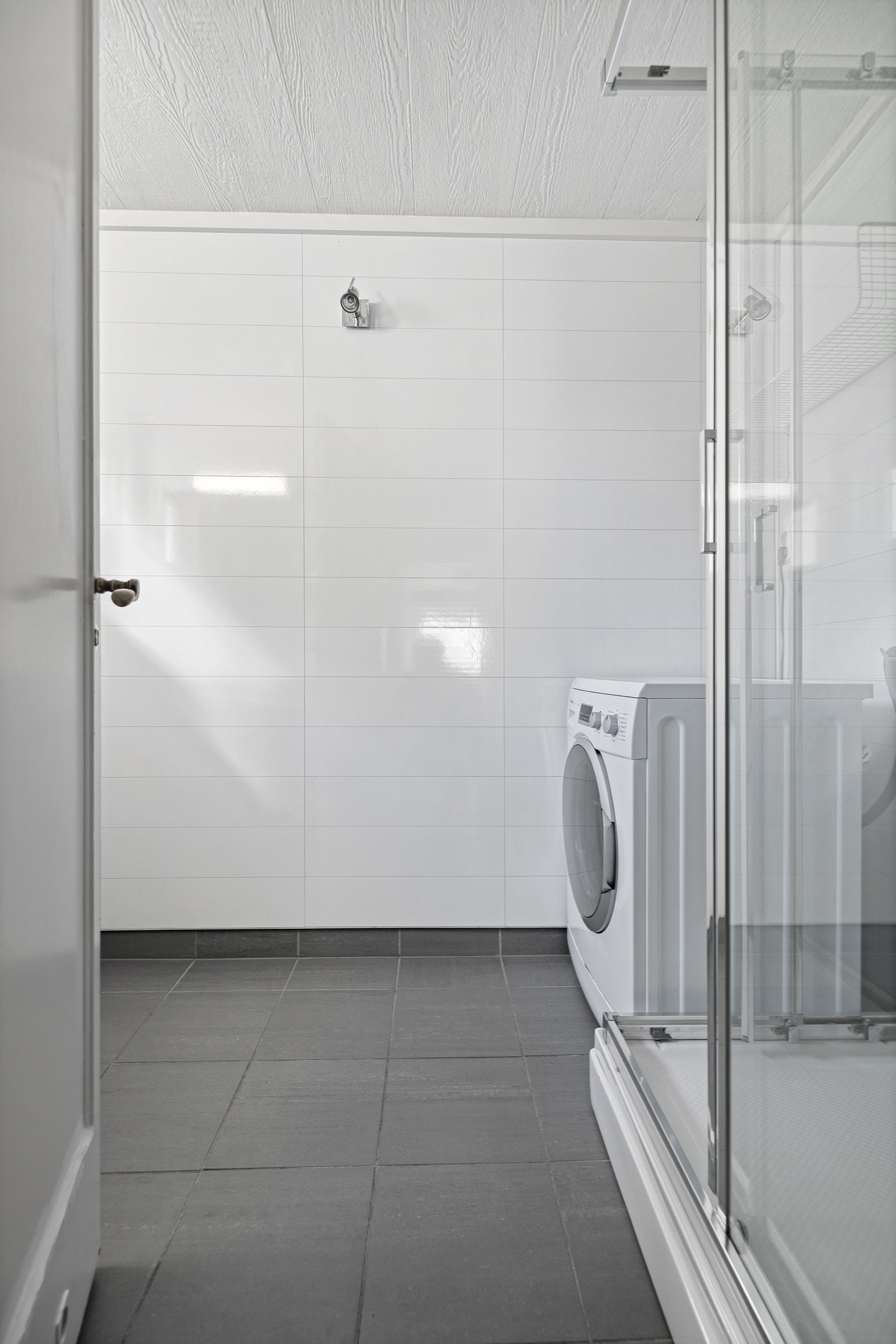 Vaskerom Galleribilde