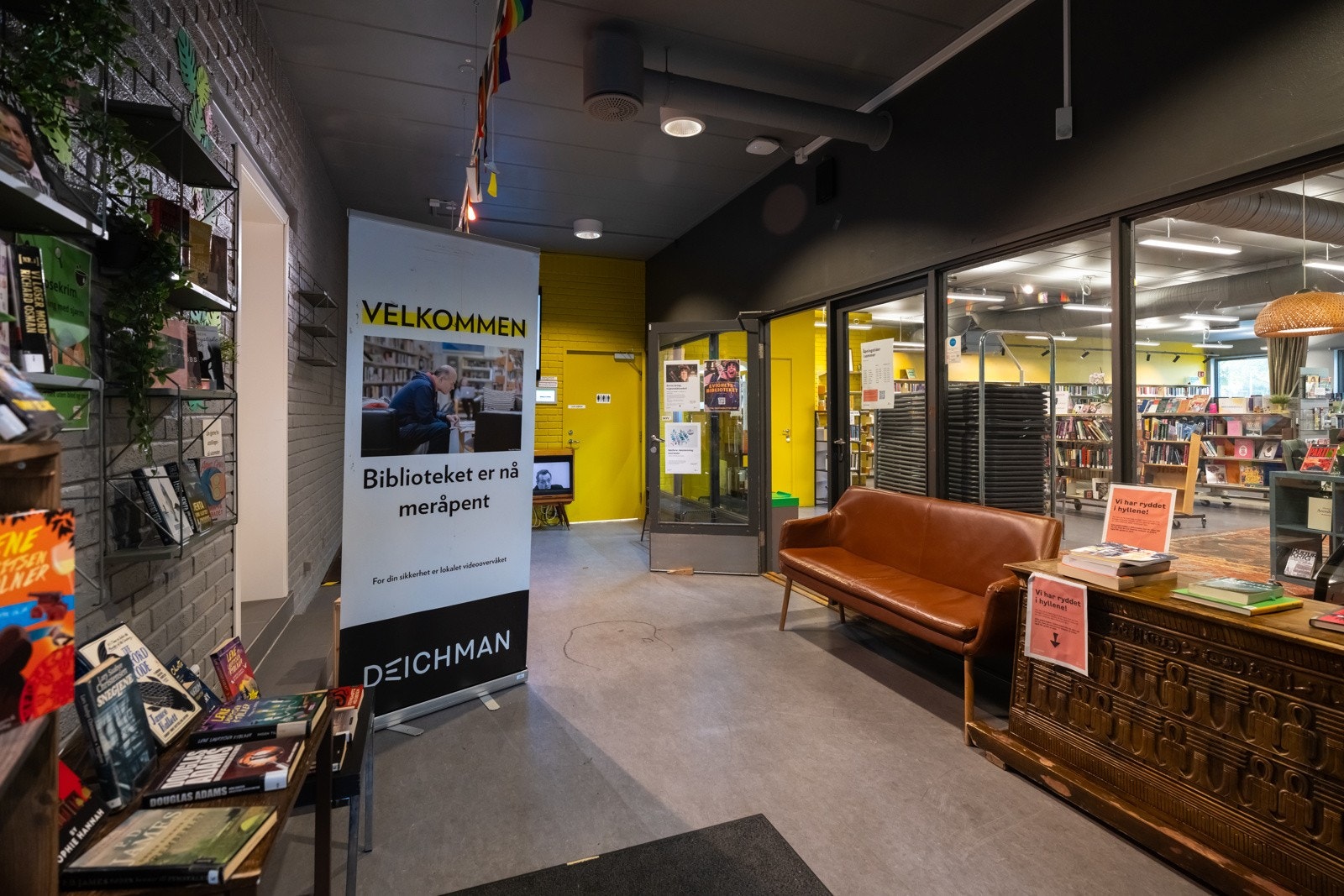 Flere flotte kulturtilbud i nærheten. Her fra Deichman Nordtvedt bibliotek. Galleribilde