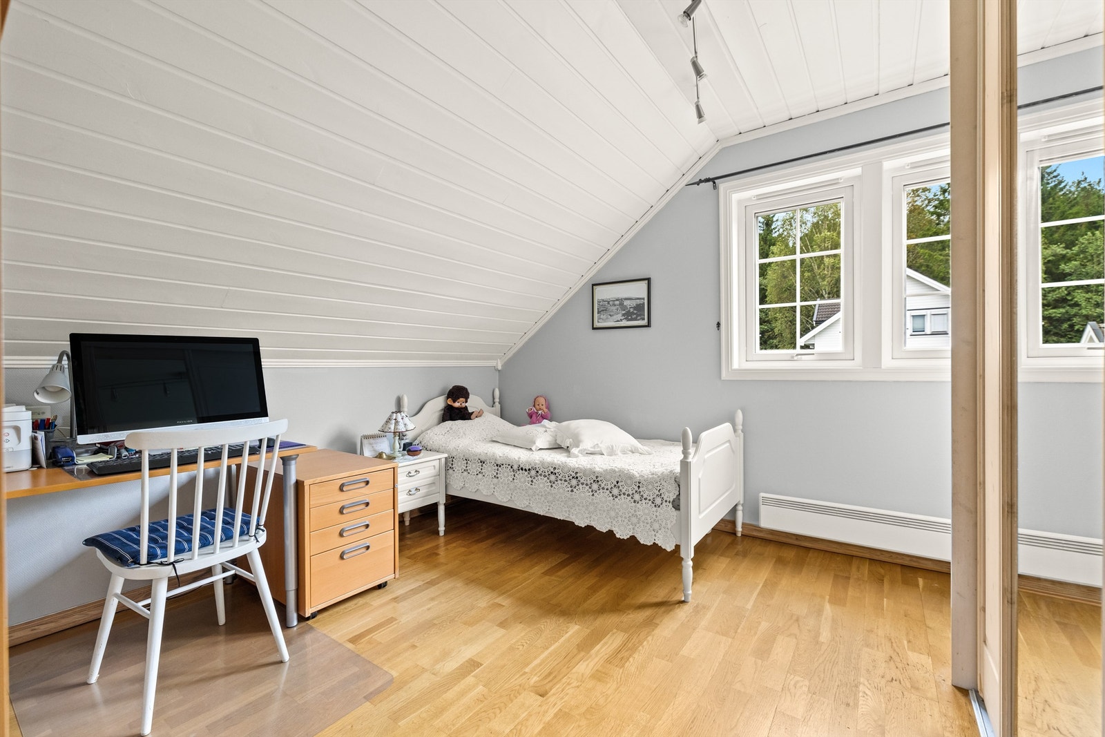 De to øvrige rommene egner seg godt som barnerom, gjesterom eller hjemmekontor. Galleribilde