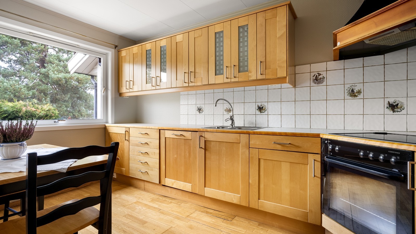 Heltre fronter Galleribilde