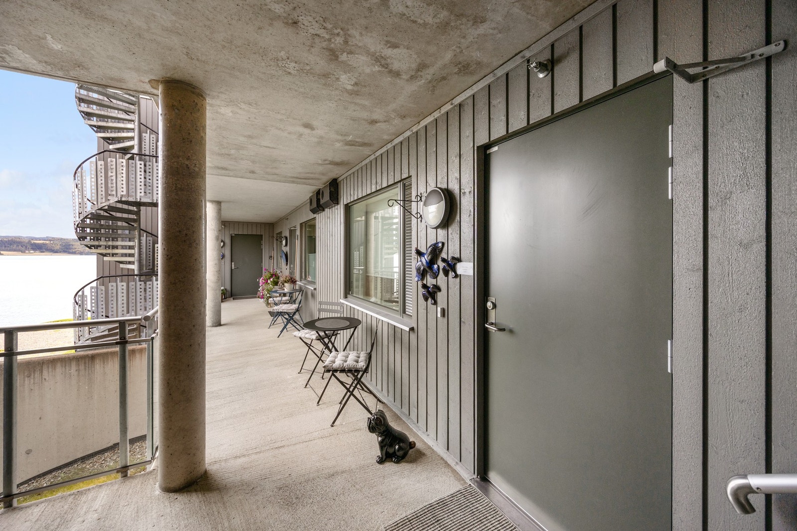 Inngangsparti Galleribilde