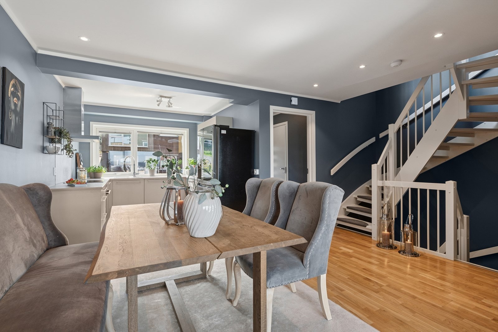 Velkommen til Austadveien 168 - Presentert av Andrea Røkke Steen, DNB Eiendom. Galleribilde