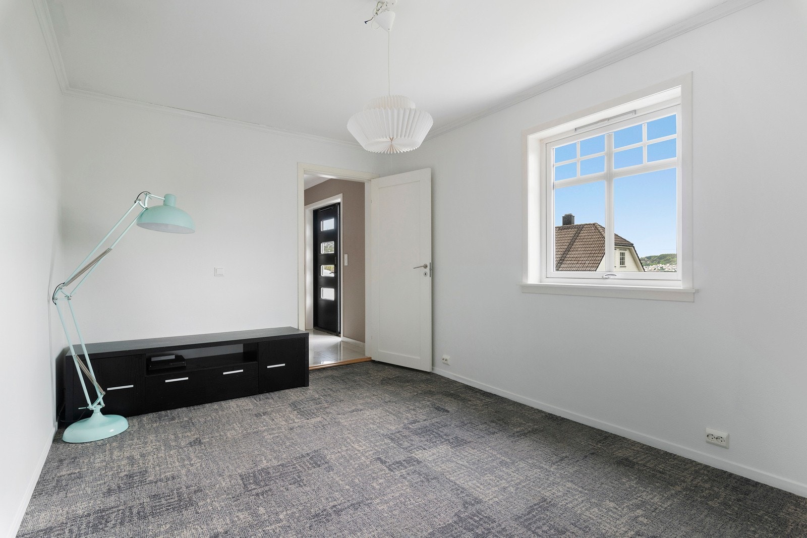 Alle soverommene er av romslig størrelse. Her får man ungdomsrom, barnerom og eventuelt noen tv-stuer. Galleribilde