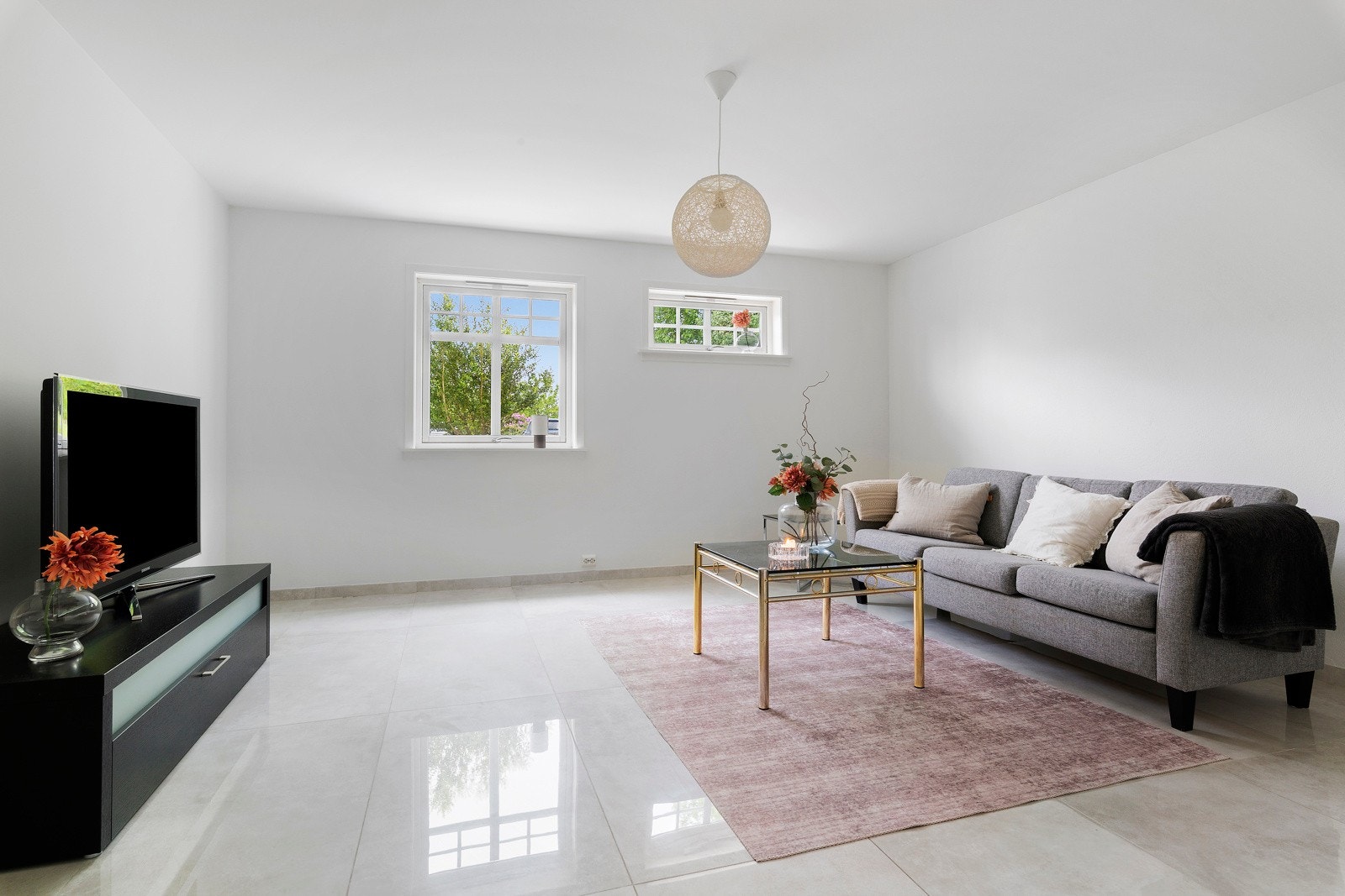 Det største soverommet i denne etasjen er blitt benyttet som en ekstra stue. Galleribilde