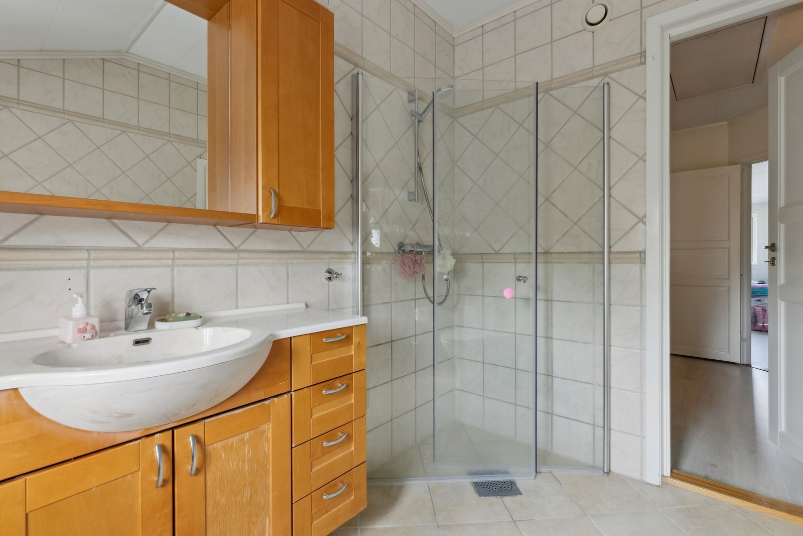 Bad 2 Etasje Galleribilde