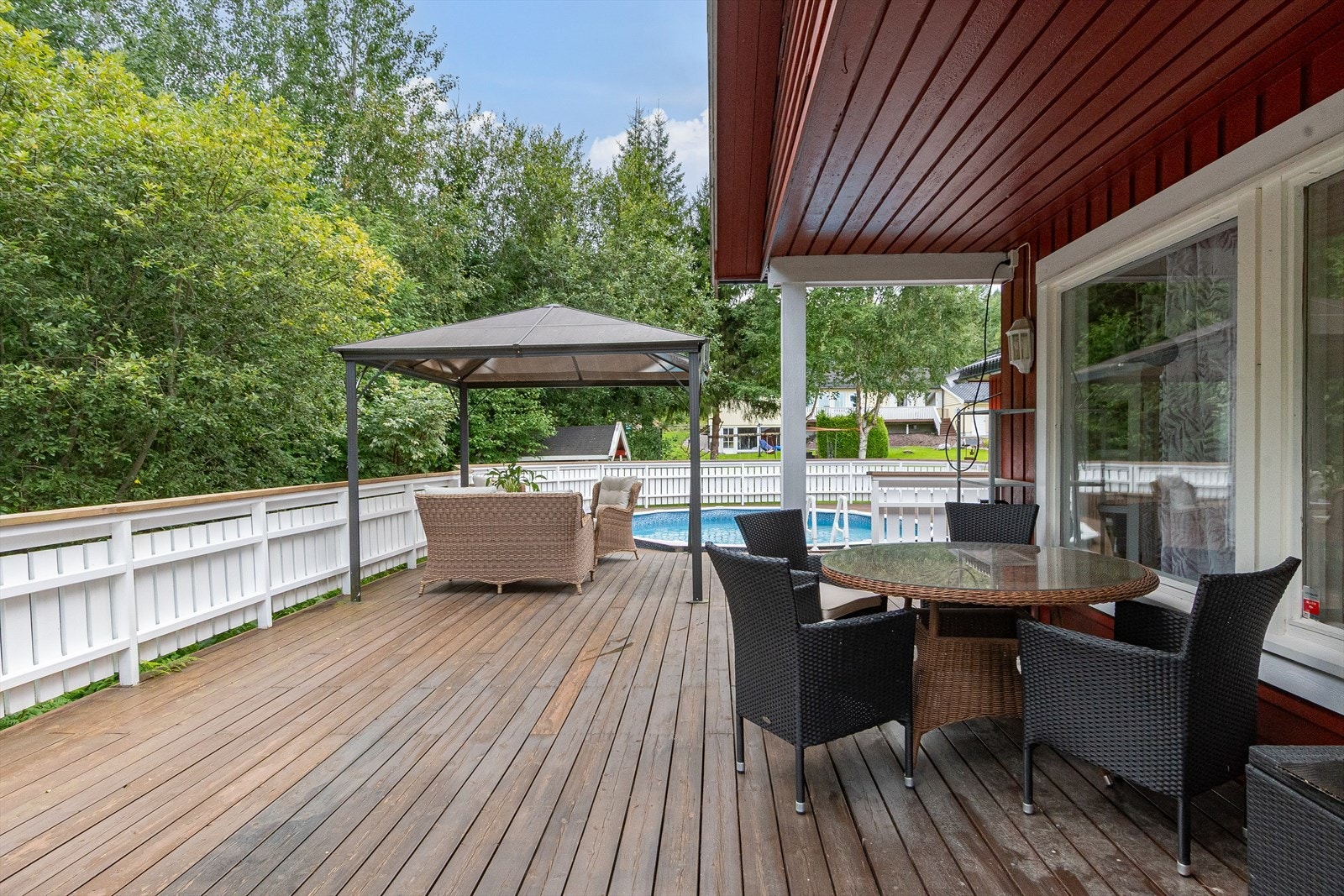 Fantastisk fint terrasseområde på hele 145 m2! Galleribilde